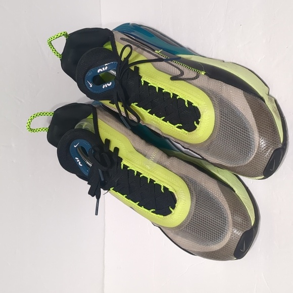 Nike Air Max 2090 Volt Blue Sneakers Men's Size 12 BV9977-101 Neon shoes - Picture 2 of 9